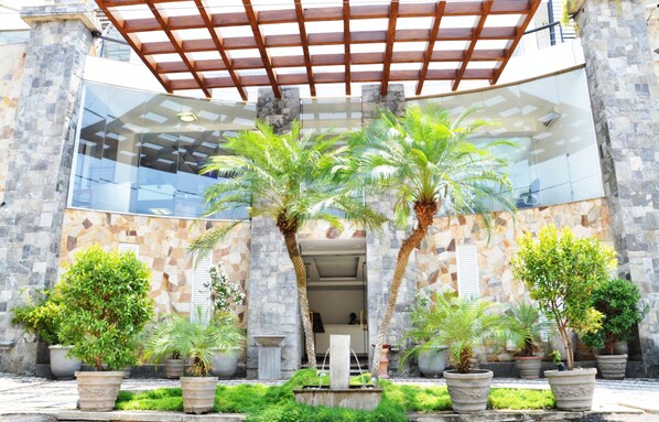 Exterior - Hotel Cockpit Airport Reach (Seeduwa - Katunayake)