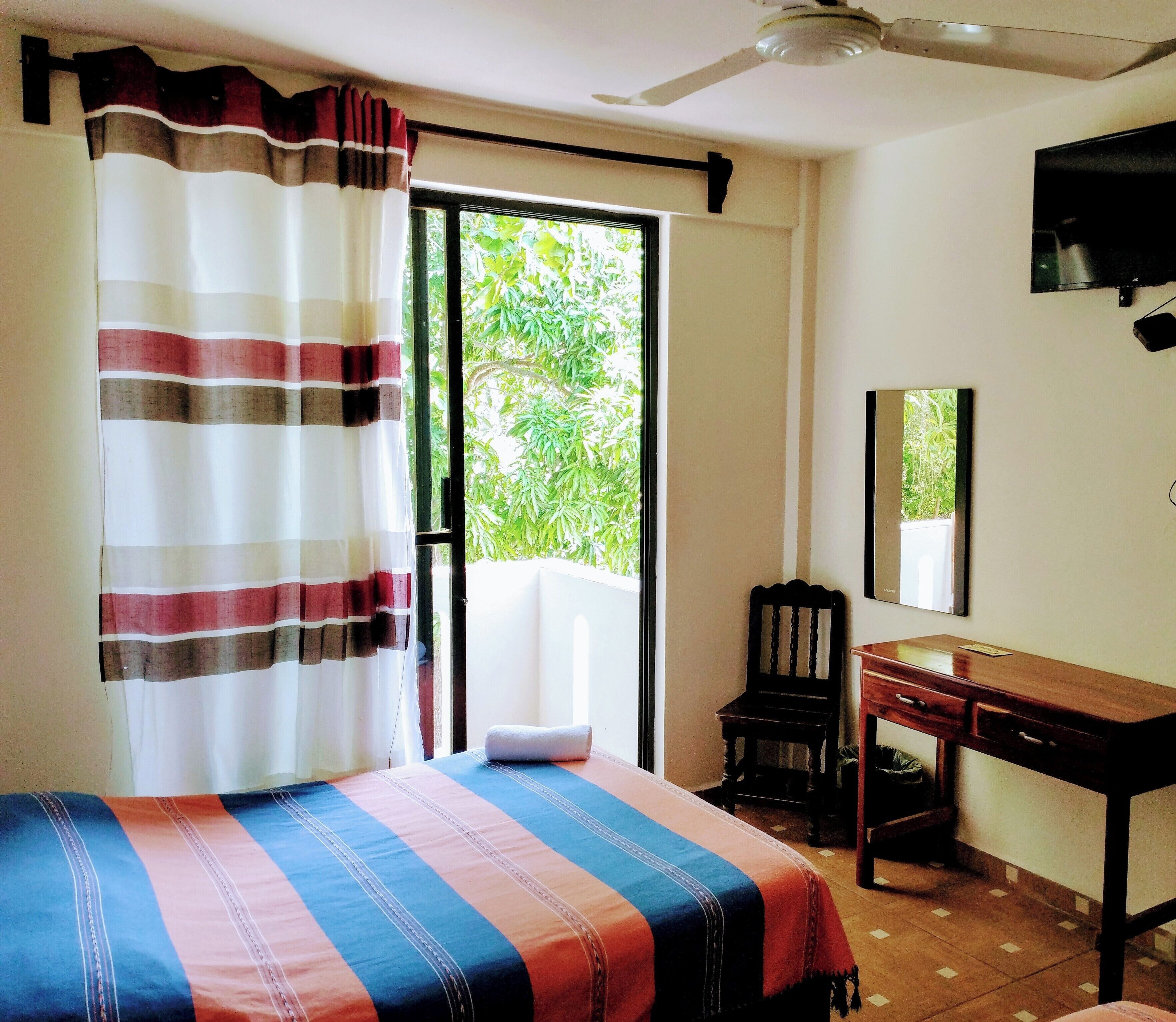 standard room, 2 double beds | iron/ironing board, free wifi, bed sheets
