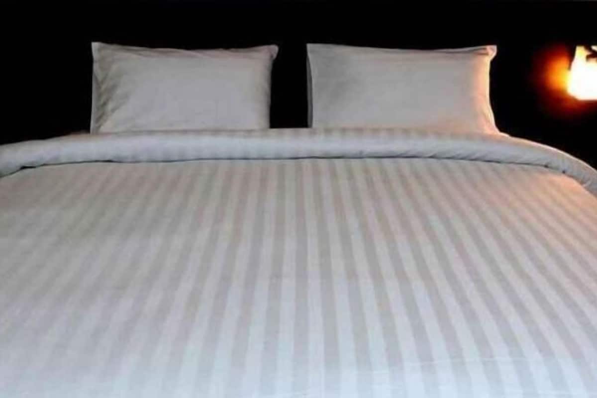 Rollaway beds, free WiFi