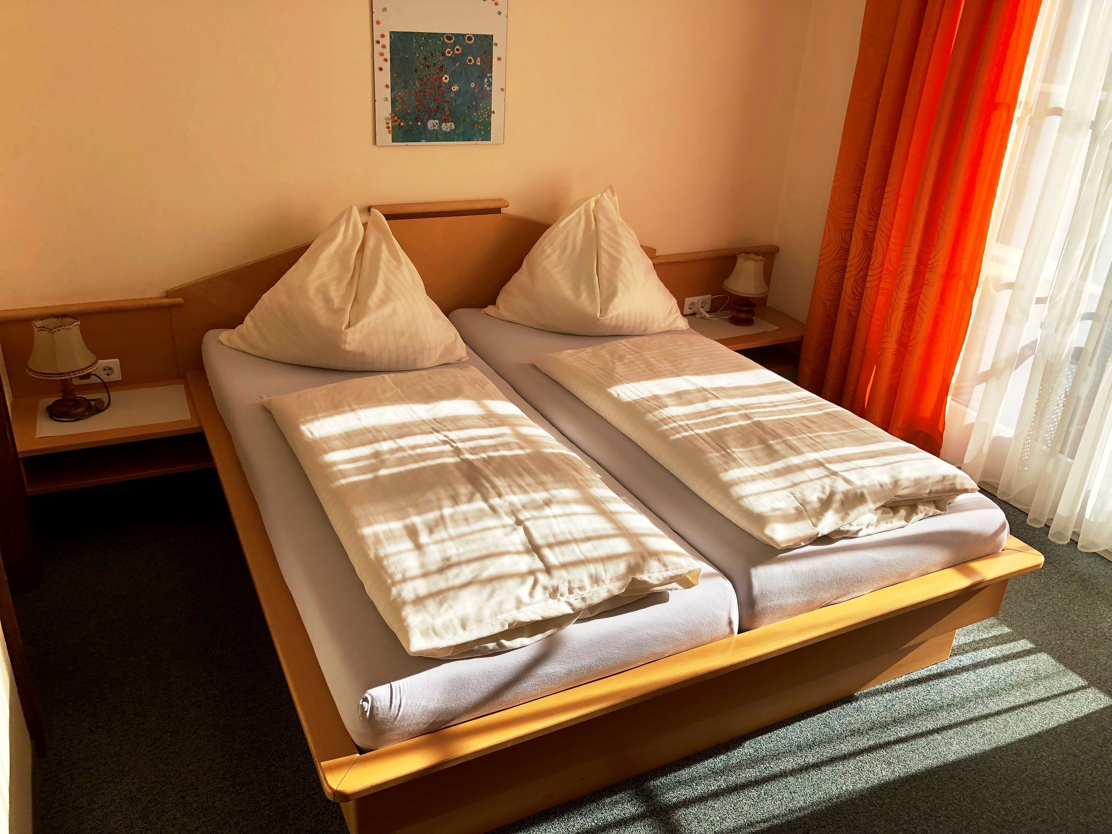 double room | in-room safe, soundproofing, free wifi, bed sheets