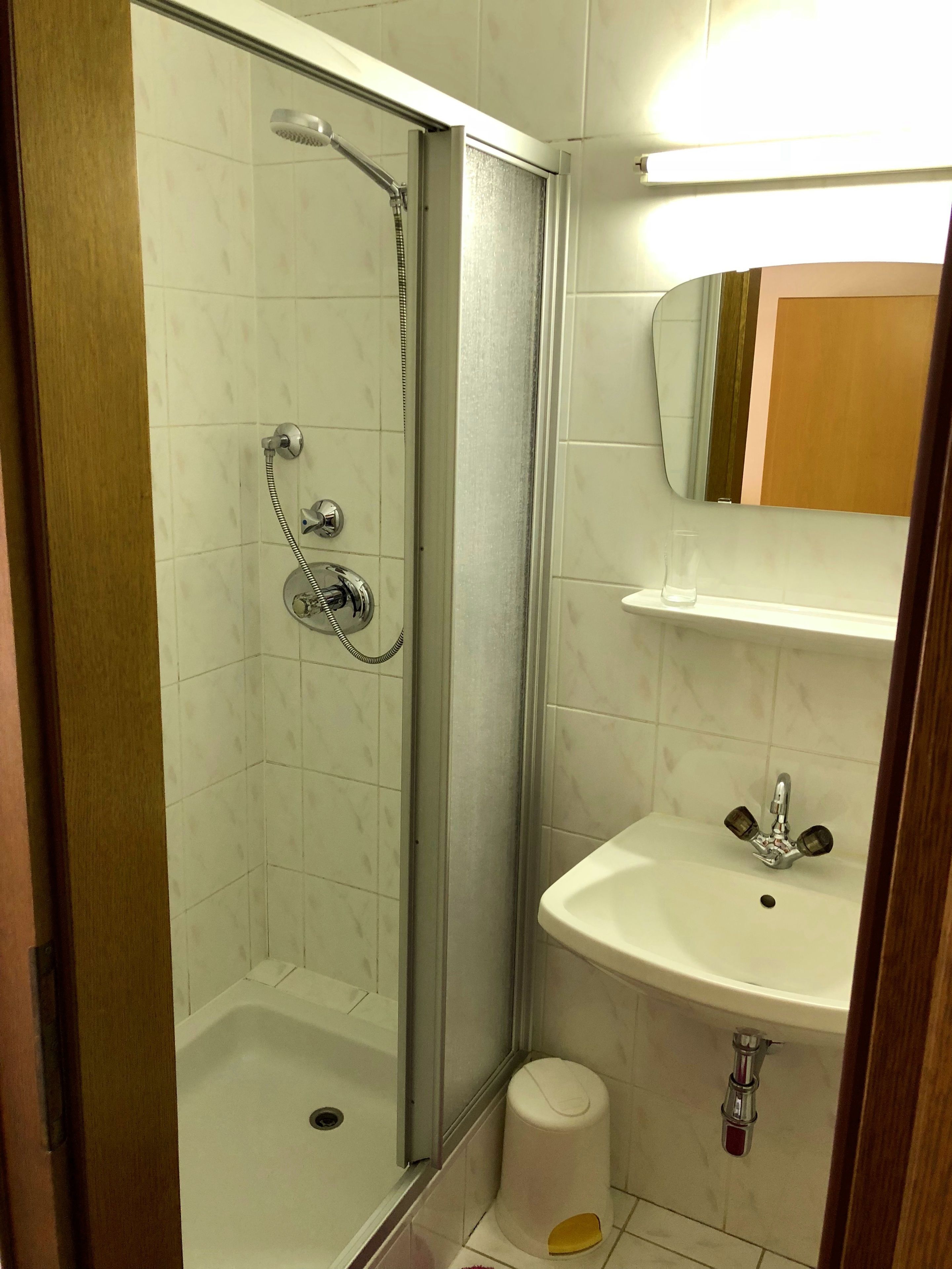 single room | bathroom | hair dryer, towels
