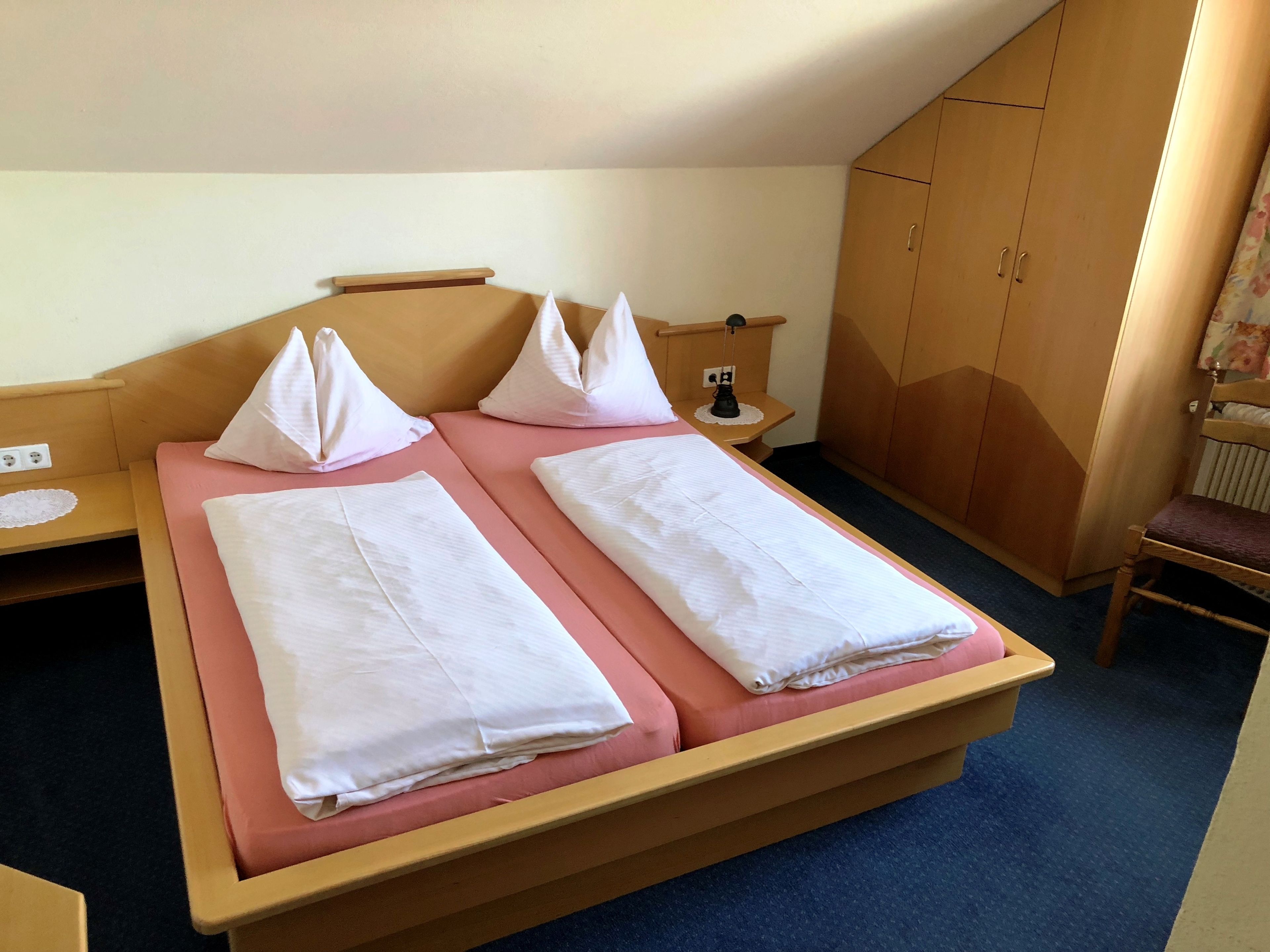 double room | in-room safe, soundproofing, free wifi, bed sheets