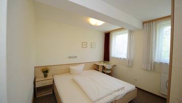 Schreibtisch, kostenloses WLAN