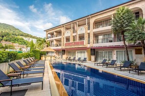Sun deck