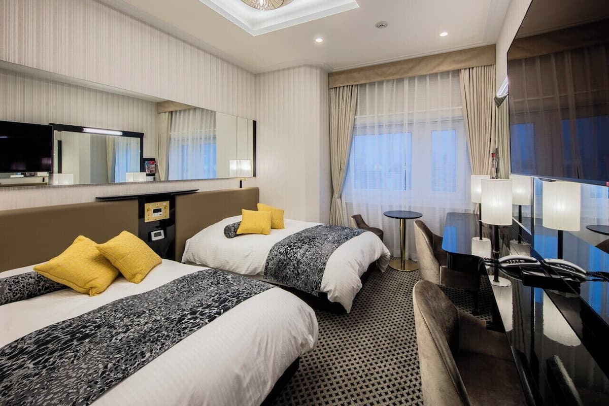Down duvets, desk, blackout curtains, soundproofing