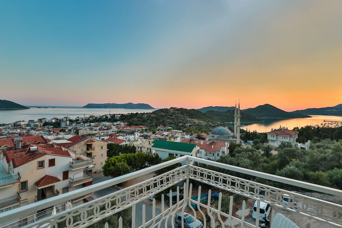 Standard Sea View Room | Balcony view