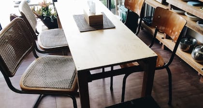 Altrove House - Hostel