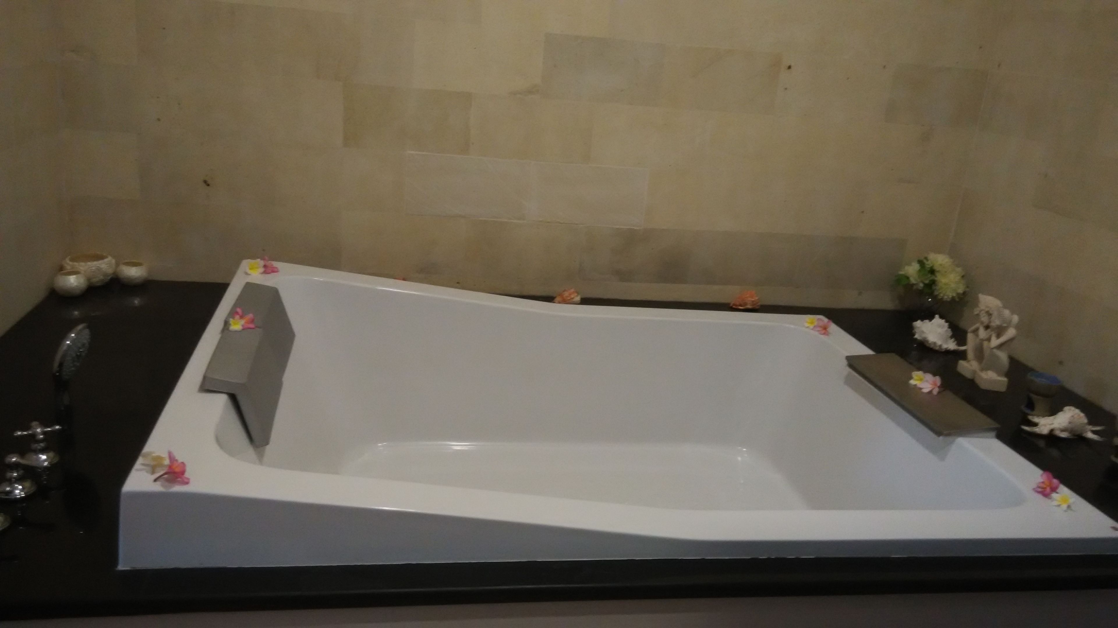 family room | bathroom | separate bathtub and shower, free toiletries, slippers, towels