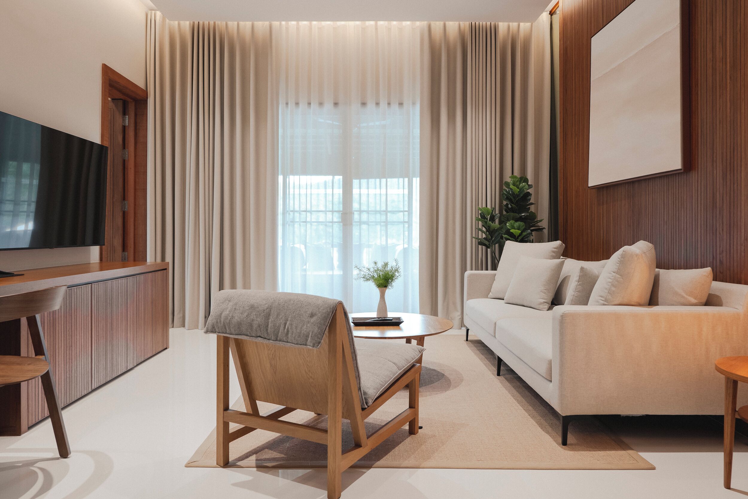 terrace suite | living area | flat-screen tv, dvd player