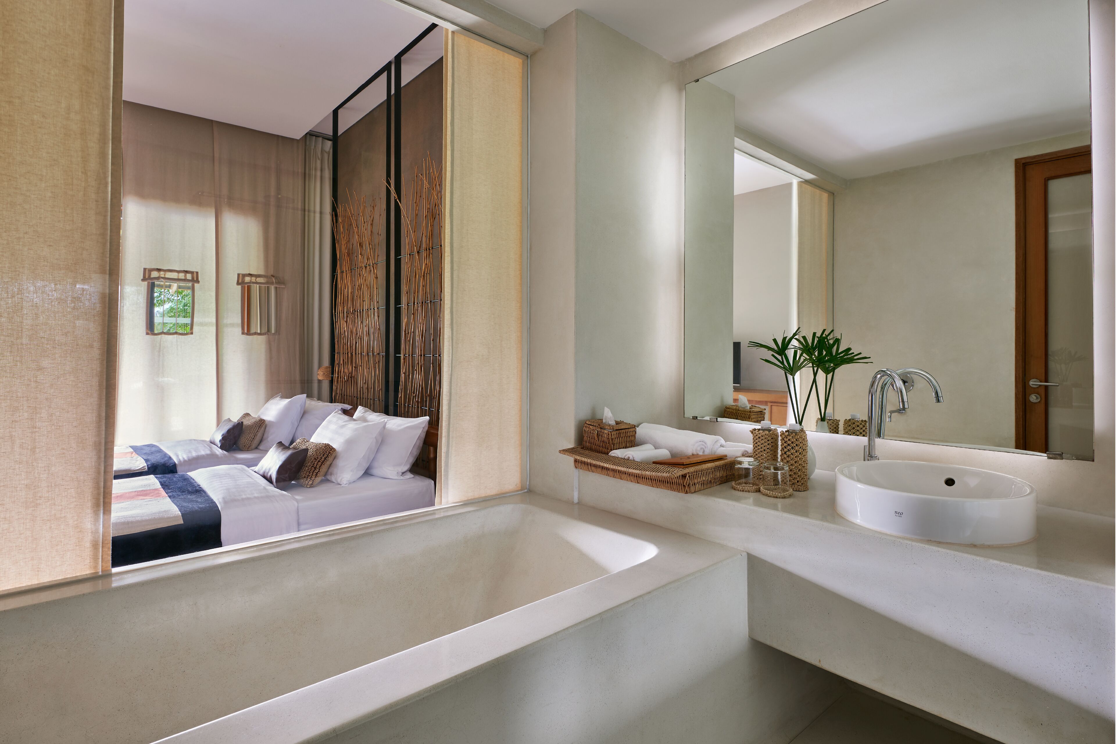 plantation view | bathroom | separate bathtub and shower, deep-soaking bathtub, free toiletries