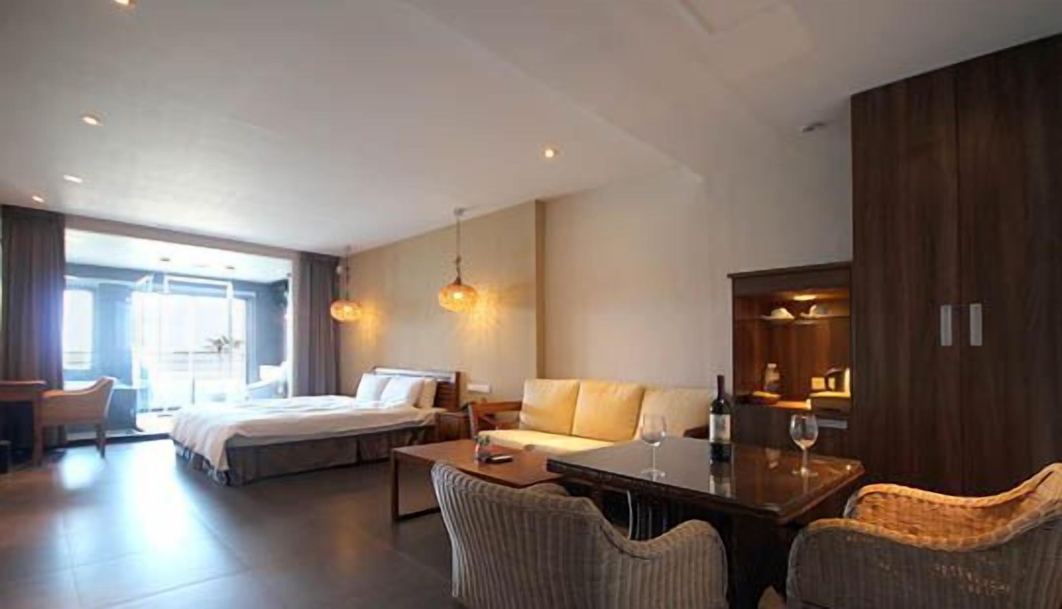 standard double room, ocean view (room2) | 1 bedroom, premium bedding, down duvets, desk