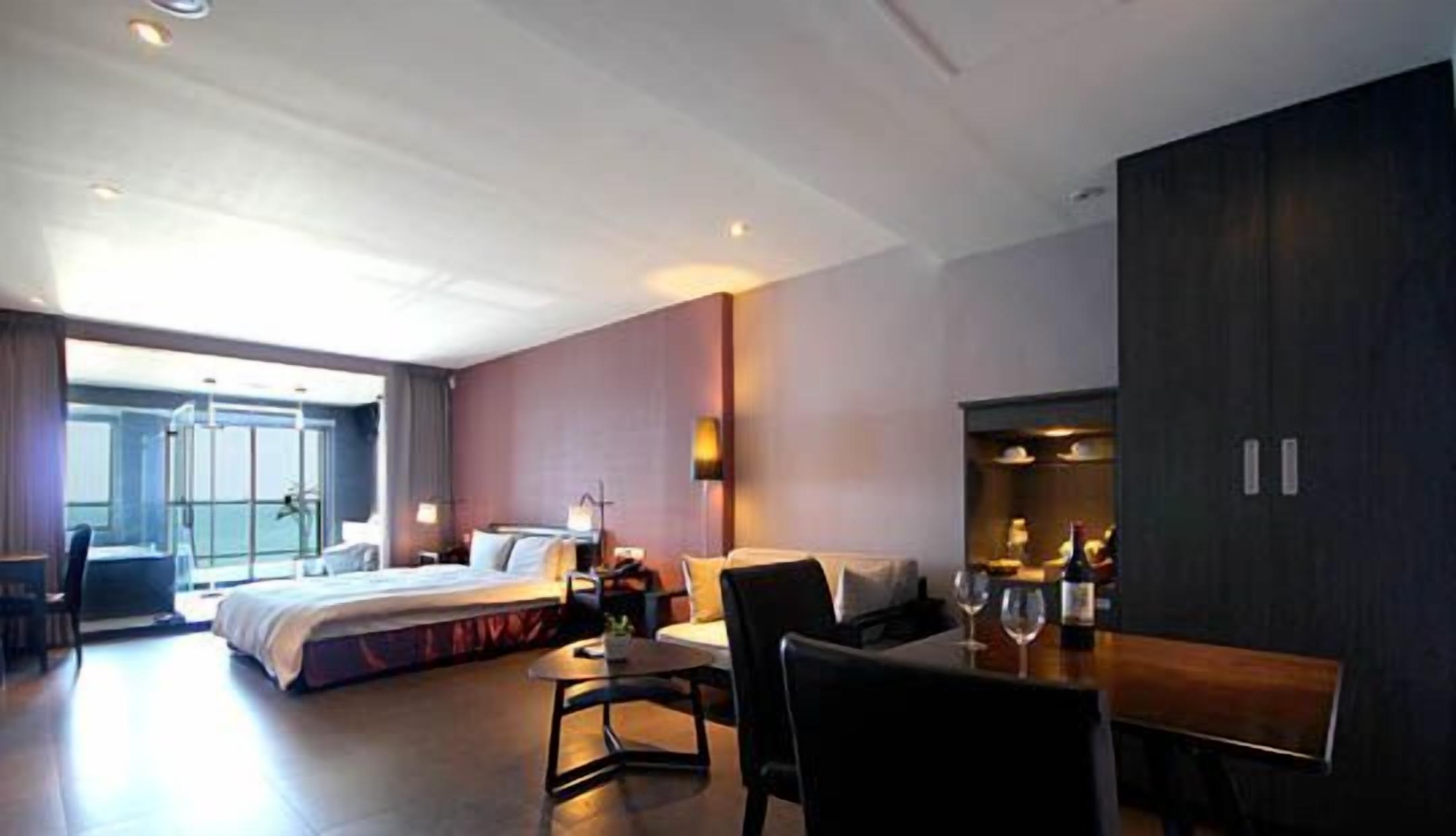 comfort double room, ocean view (room3) | 1 bedroom, premium bedding, down duvets, desk