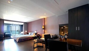 Habitación doble Confort, vista al océano (Room3) | Ropa de cama de alta calidad, edredón, escritorio y cortinas blackout 