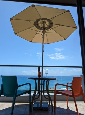 Superior Double Room, Ocean View (Room4) | Balcony - Jing Guan Hotel (Hengchun)