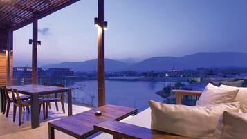 Penthouse Suite | Terrace/patio