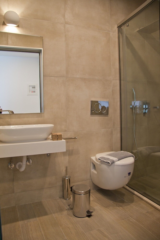 Christina Beach by null