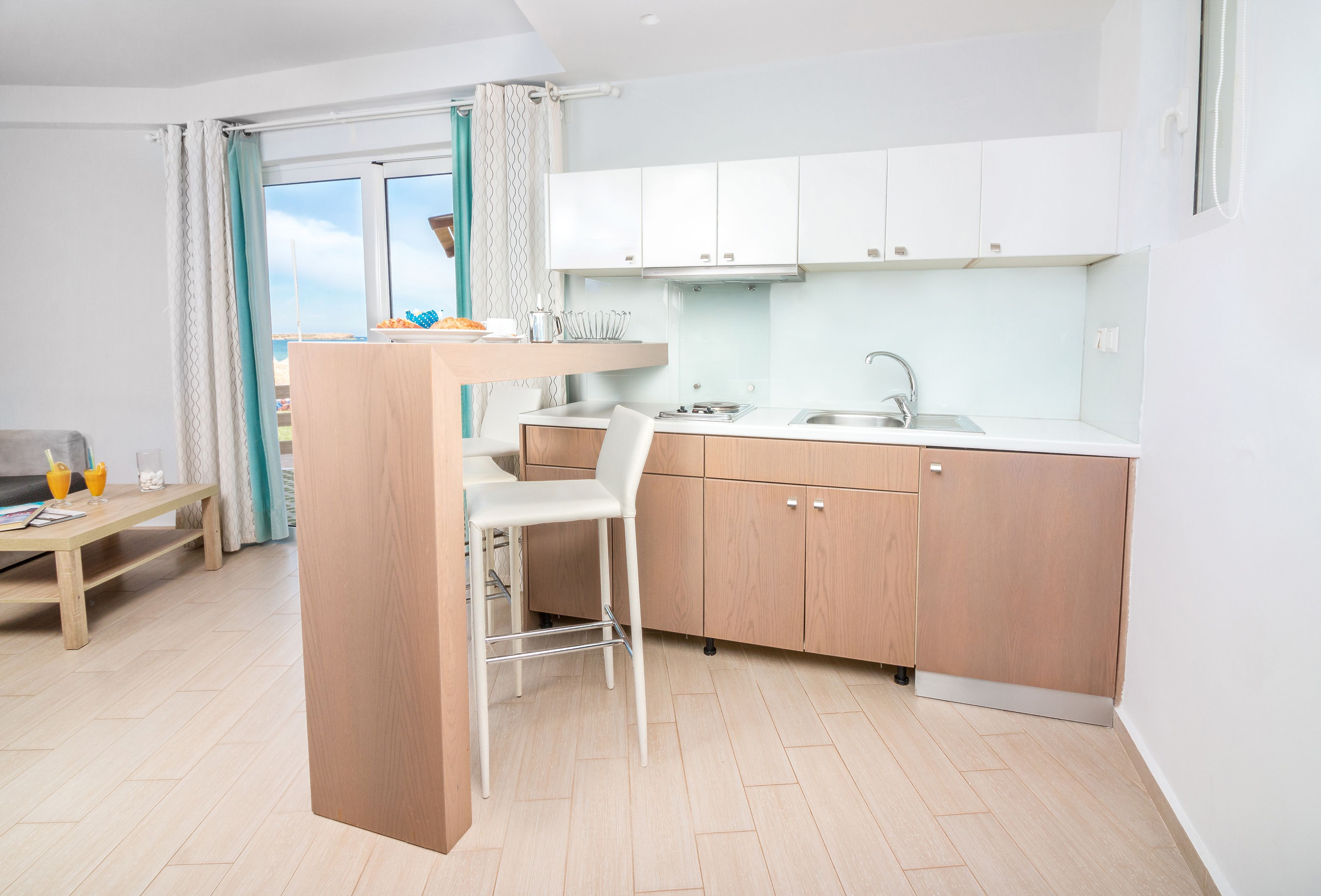 Photo - Christina Beach Hotel