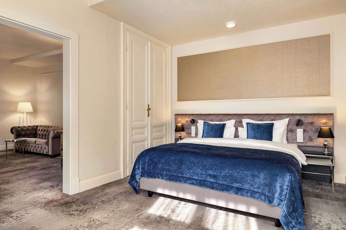 Premium bedding, minibar, in-room safe, individually decorated