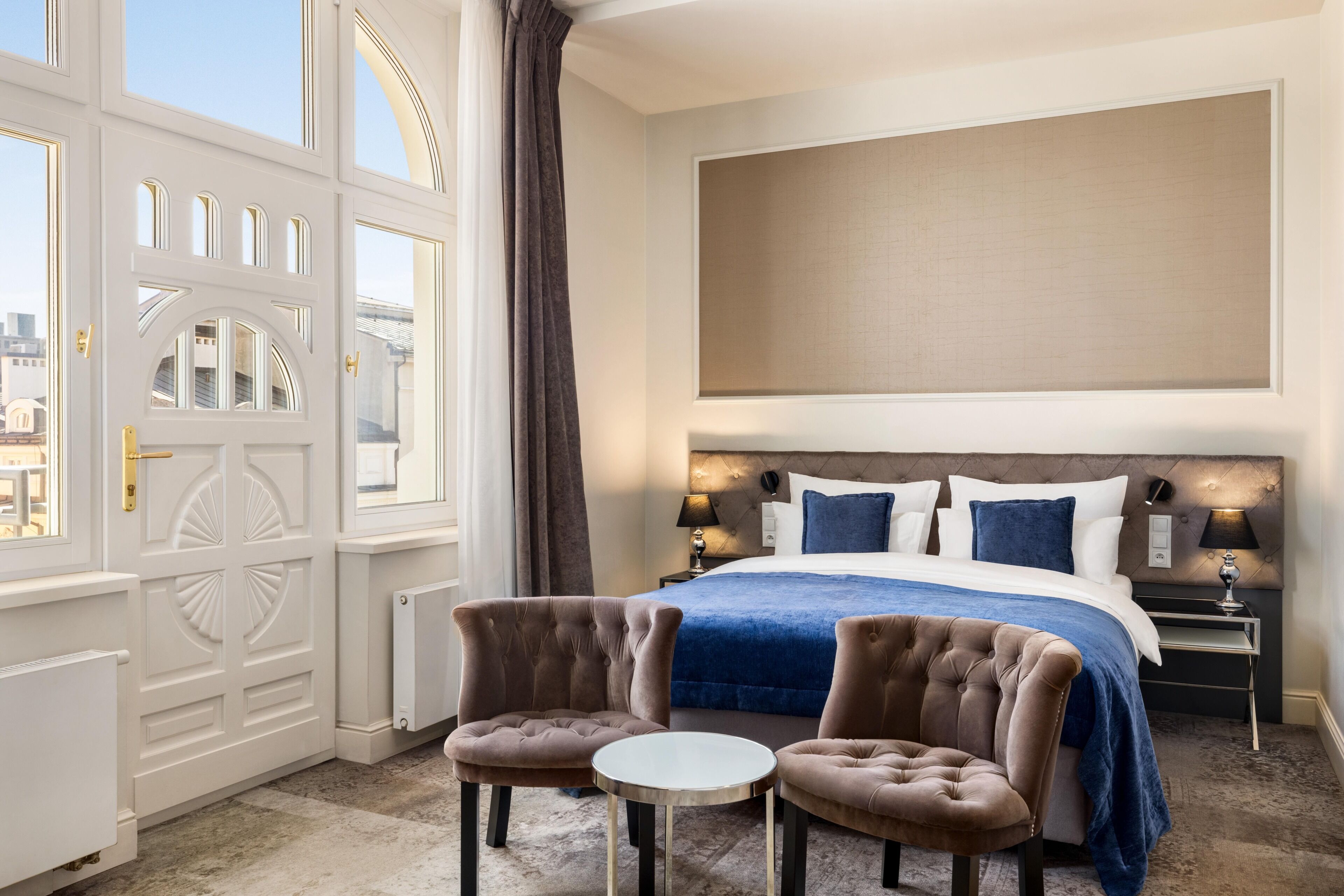 Premium Room | Premium bedding, minibar, in-room safe, individually decorated