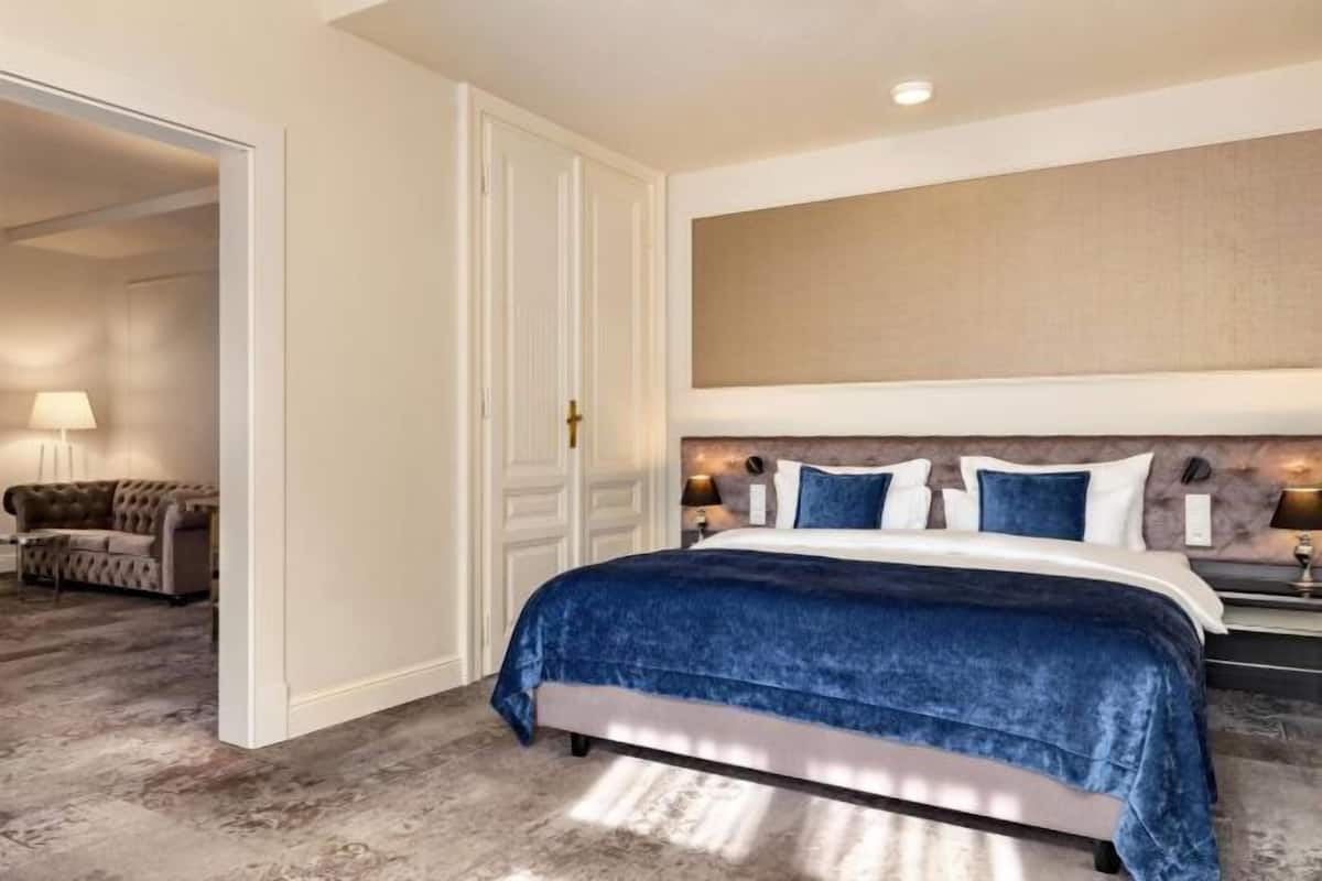 Premium bedding, minibar, in-room safe, individually decorated