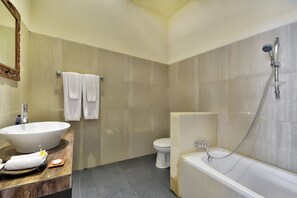Villa, 2 Bedrooms, Private Pool | Bathroom | Combined shower/bathtub, free toiletries, hair dryer, bathrobes