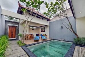 Outdoor pool - Yoga Ubud Villa (Ubud)