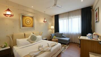 Premium bedding, minibar, in-room safe, individually furnished