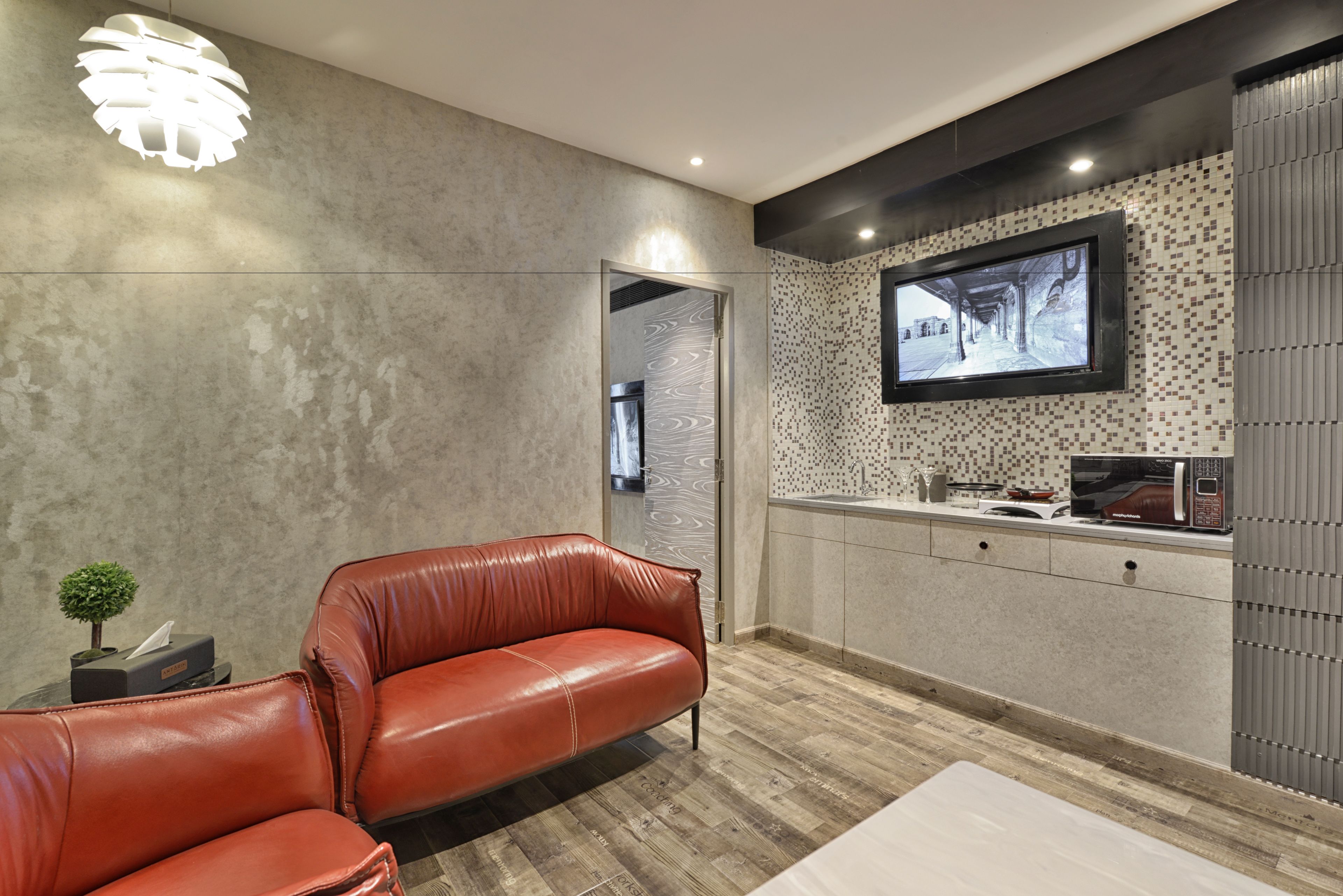 suite with two way airport transfers by mini cooper | microwave