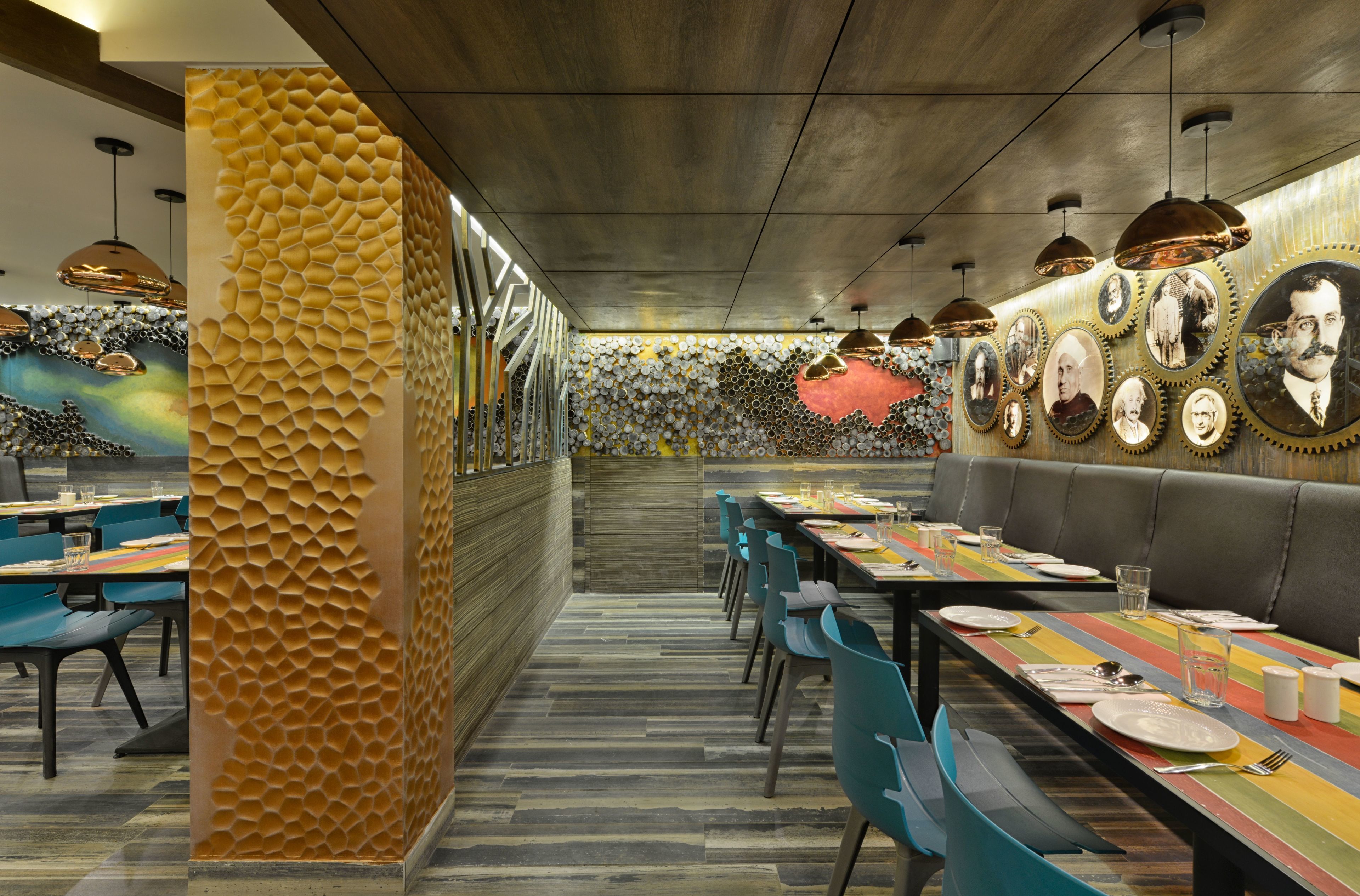 breakfast, lunch, dinner served; international cuisine