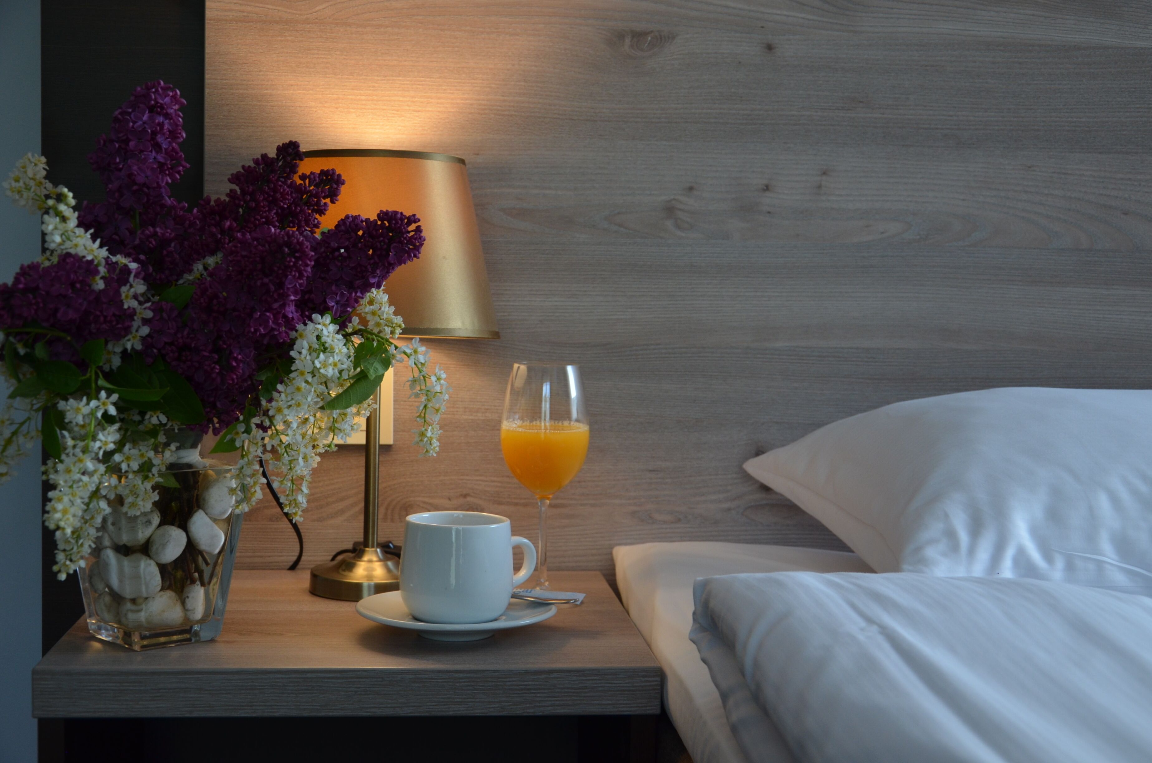 superior double or twin room | in-room safe, desk, free wifi