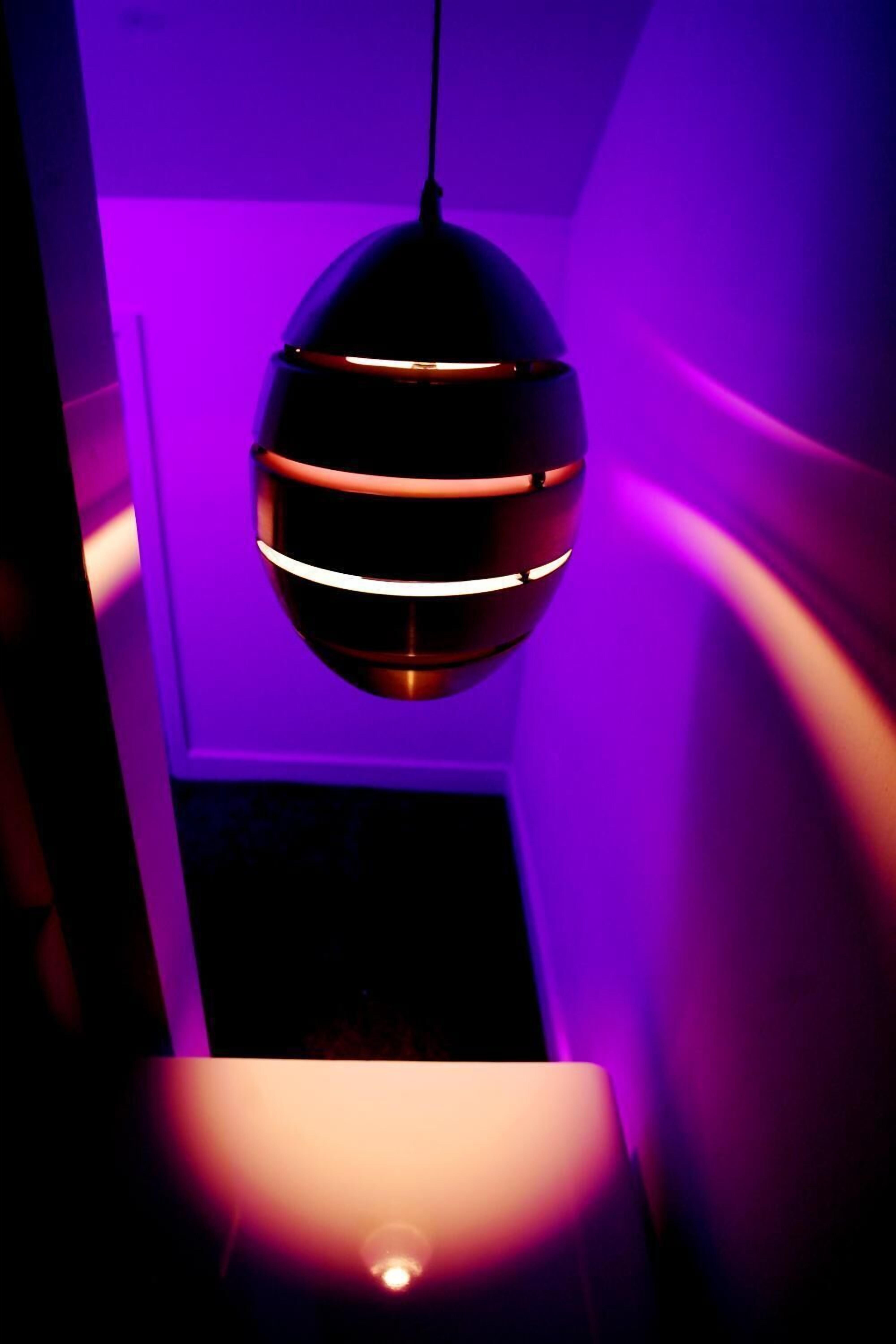 تجهيزات دش، مستلزمات مجانية للعناية الشخصية، مجففات شعر