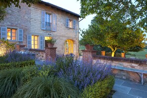 Front of property - Relais Di Tenuta Santa Caterina (Grazzano Badoglio)