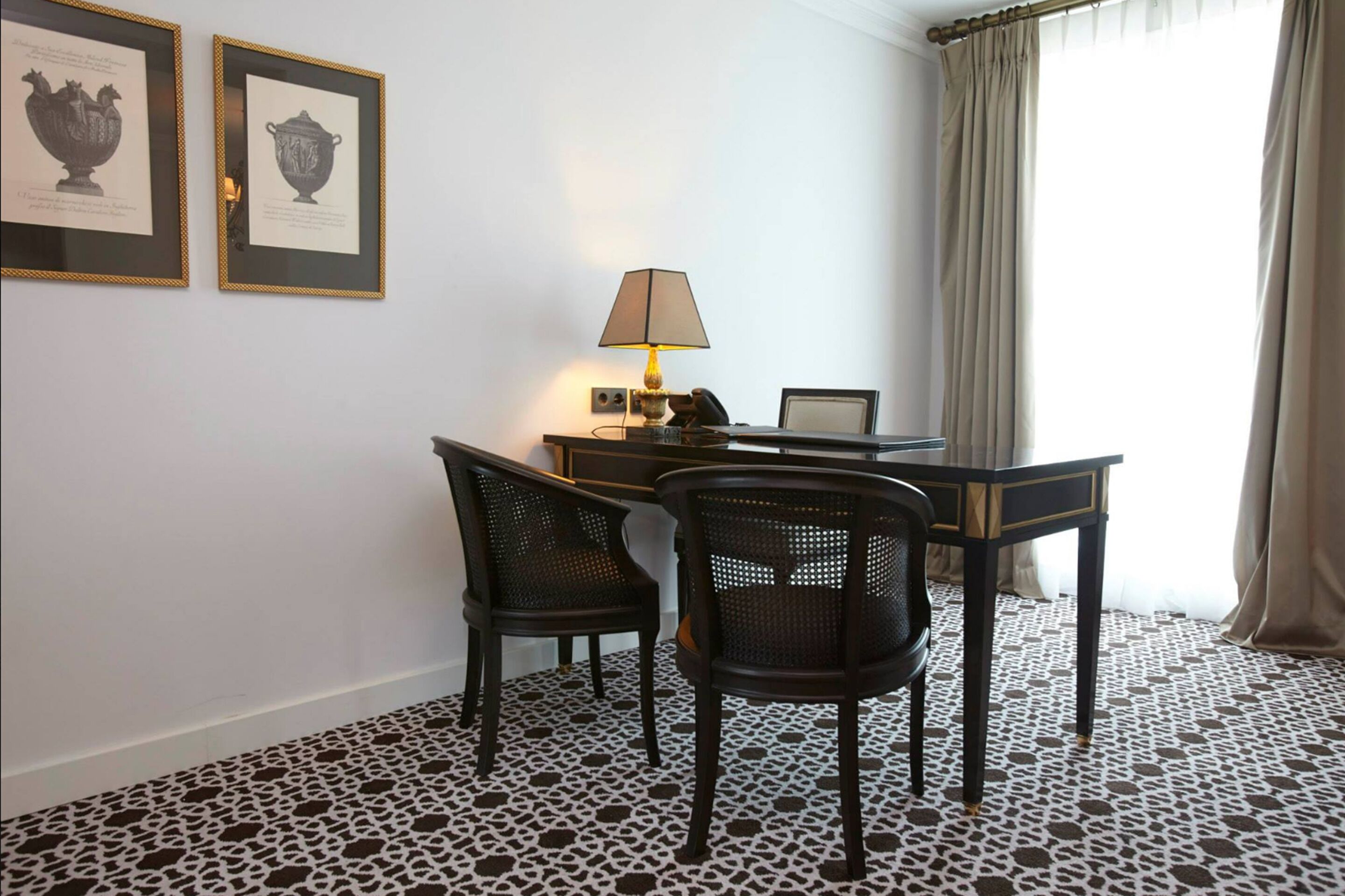 presidential suite | room amenity