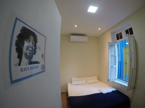 Standard-sviitti, 1 parisänky | Pimennysverhot, silitysrauta/-lauta, ilmainen Wi-Fi