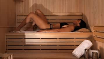 Sauna, hot tub, dan ruang uap