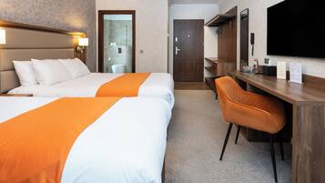 Familienzimmer, mit Bad | 2 Schlafzimmer, kostenloses WLAN, Bettwäsche