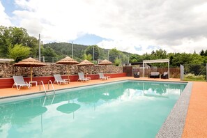 Piscina a l'aire lliure