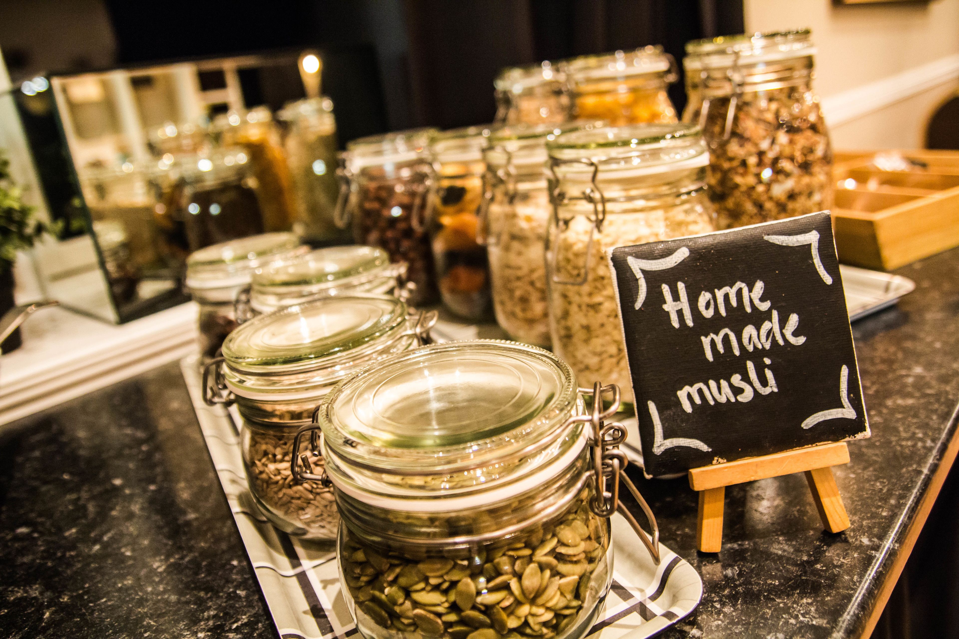 daily buffet breakfast (isk 3000 per person)