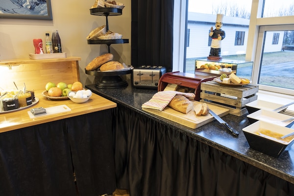 Desayuno buffet diario (ISK 3000 por persona)