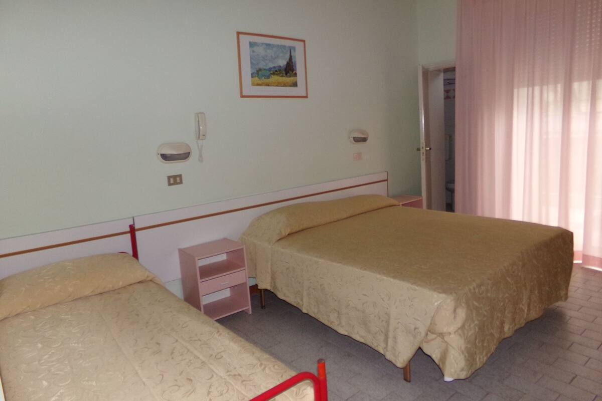 Triple Room | In-room safe, desk, cribs (free)