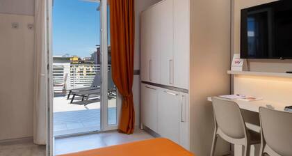 Hotel Manù