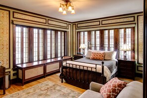 Stencil Room | 1 bedroom, premium bedding, desk, blackout drapes