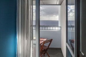 Double or Twin Room, Private Bathroom, Marina View | Balcony - Atlantic Home Azores (Ponta Delgada)