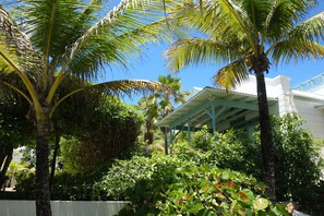 Inchcape Seaside Villas - Tower 1-bedroom apartment