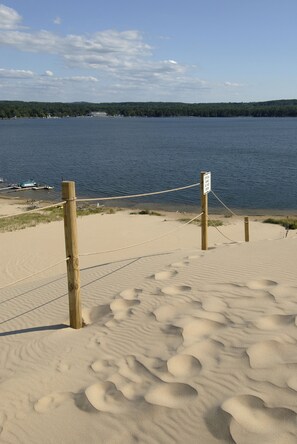 Hiking - Dunes Waterfront Resort (Mears)