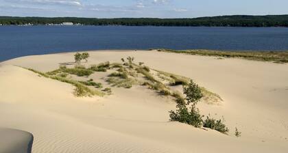 Dunes Waterfront Resort