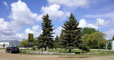 Moosomin Motel