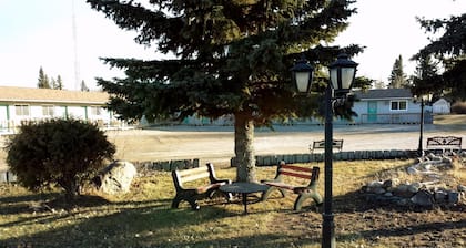 Moosomin Motel