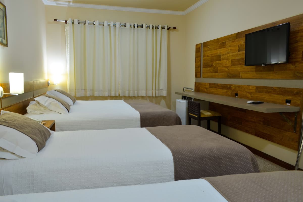 Quarto Luxo Quadruplo