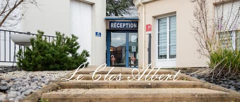 Extérieur
